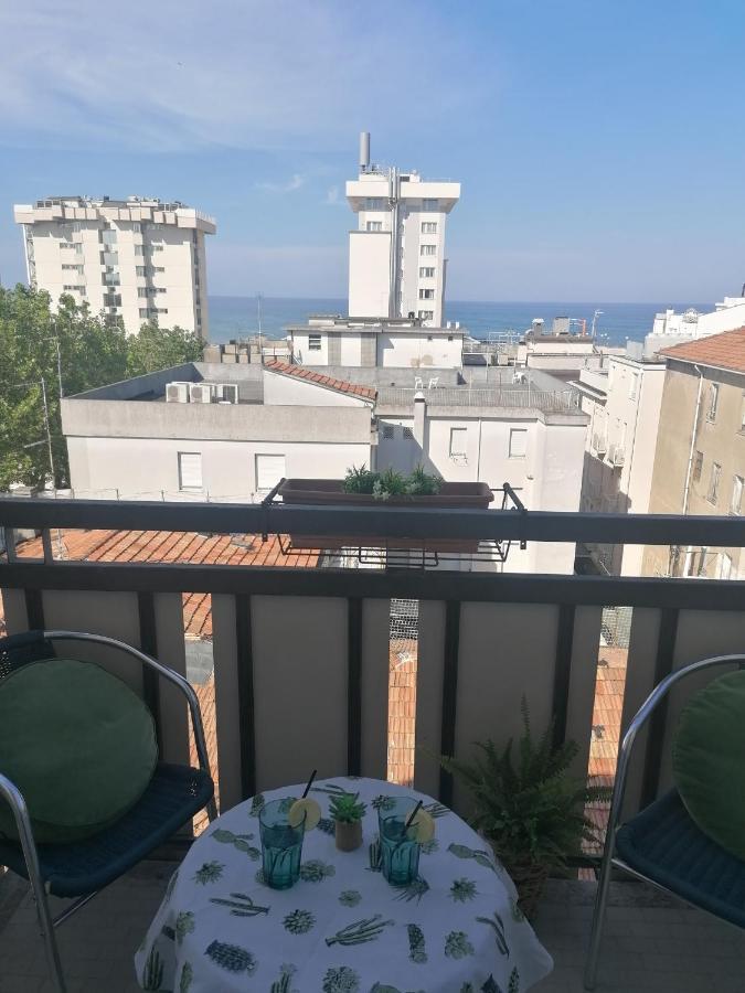 Hotel Miramare Et De La Ville Ρίμινι Εξωτερικό φωτογραφία